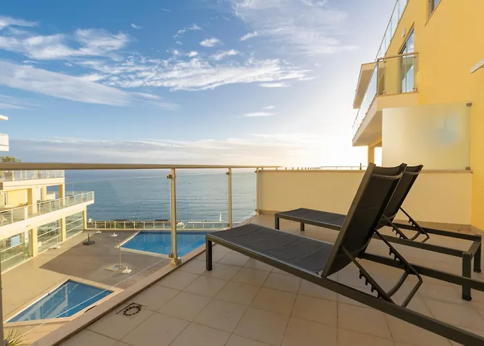 Comfort & Style W/ Sea View 세심브라